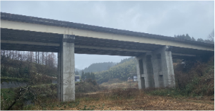 山田川橋（下り線）